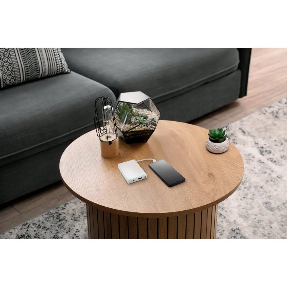 Bateria portátil em ABS 100% reciclado, com cabo integrado e capacidade de 10’000 mAh