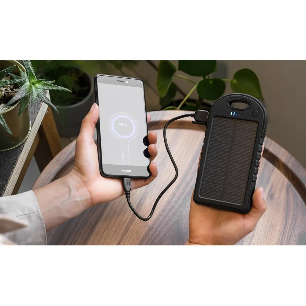 Bateria portátil solar em ABS com painel solar, LED e capacidade de 2’000 mAh