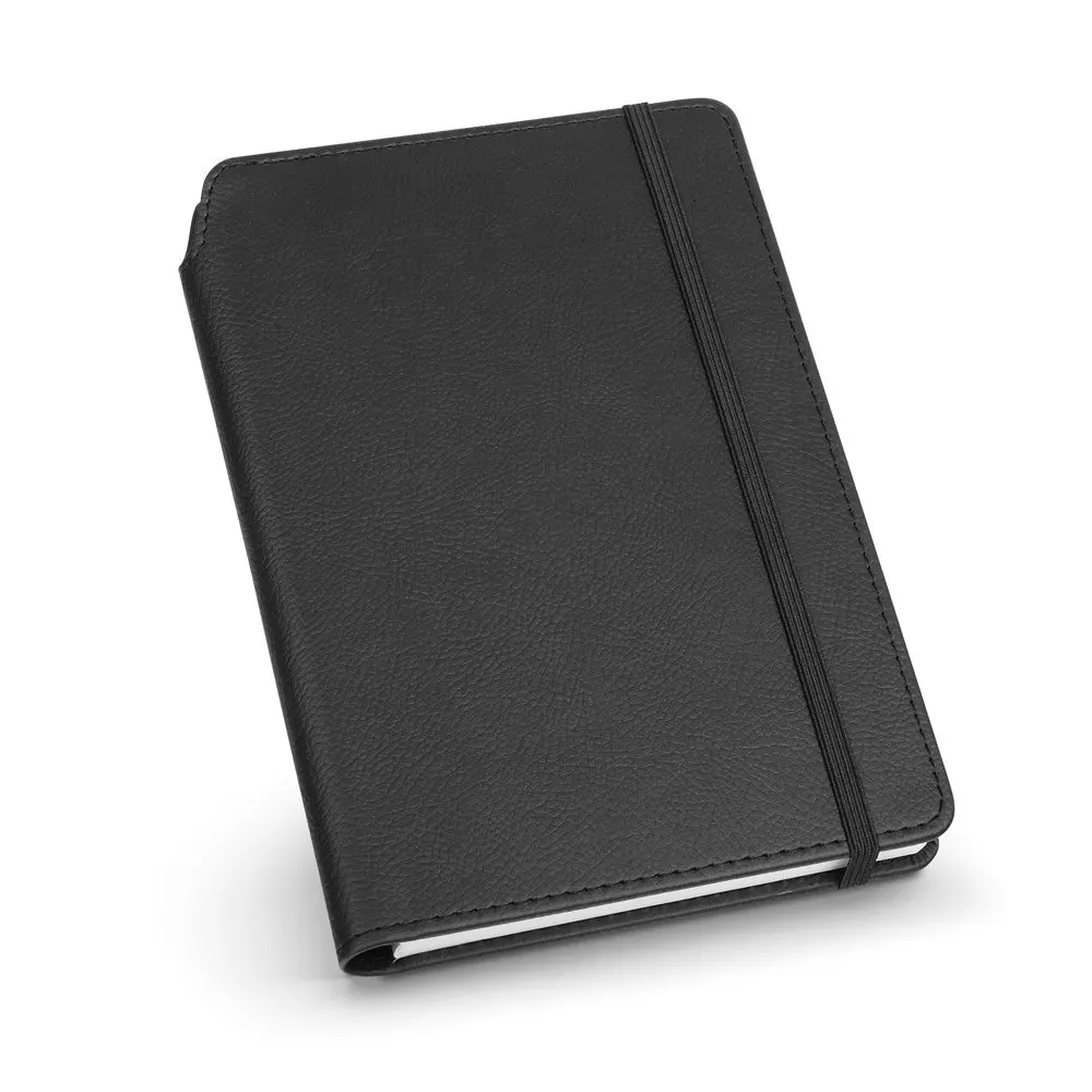 Caderno A5 de capa dura em c.sintético com 192 páginas pautadas
