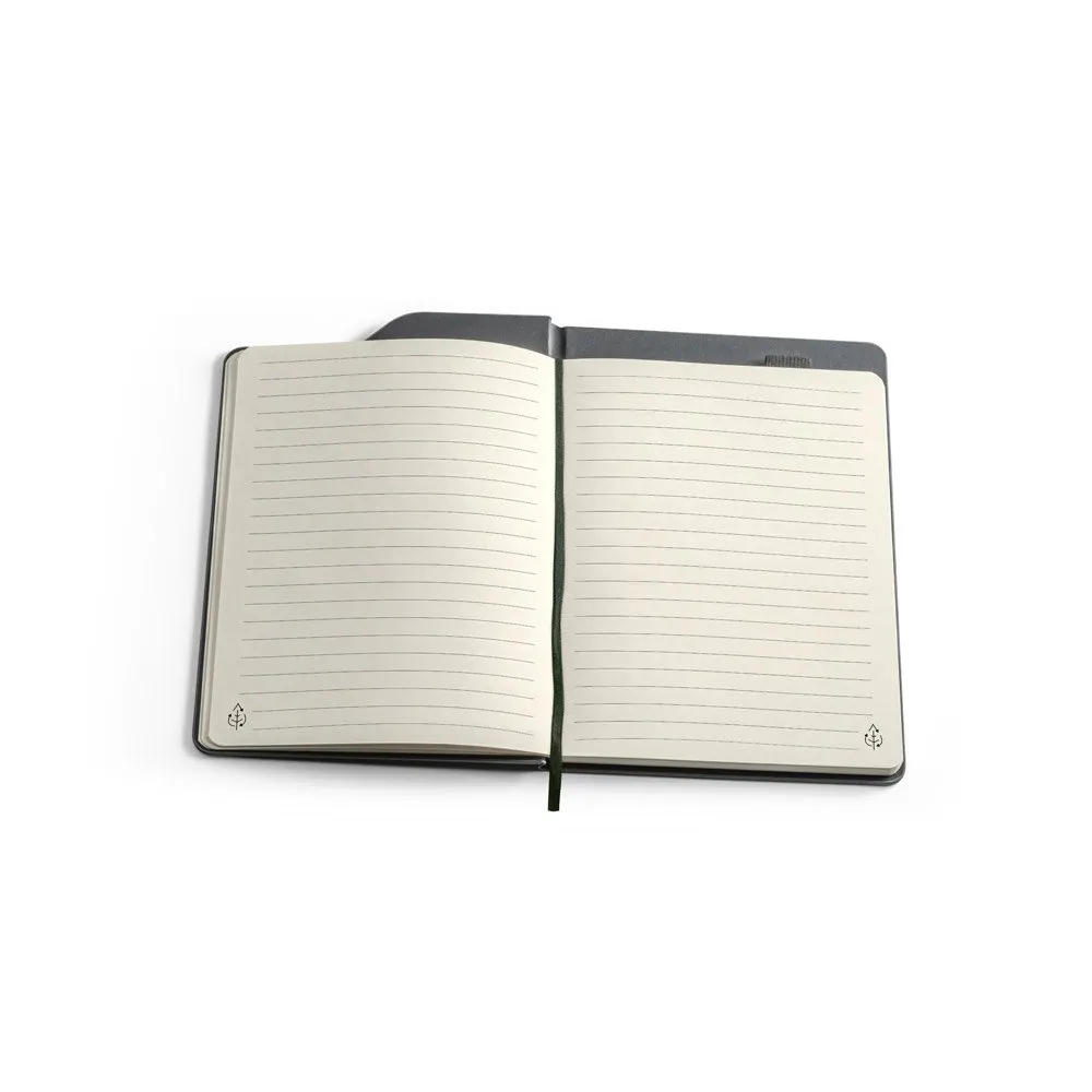 Caderno A5 de capa dura em tecido PET 100% reciclado com 160 páginas pautadas recicladas