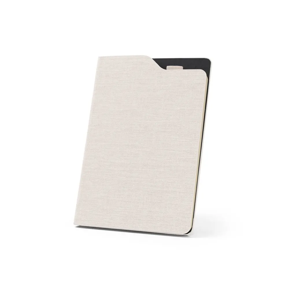 Caderno A5 de capa dura em tecido PET 100% reciclado com 160 páginas pautadas recicladas