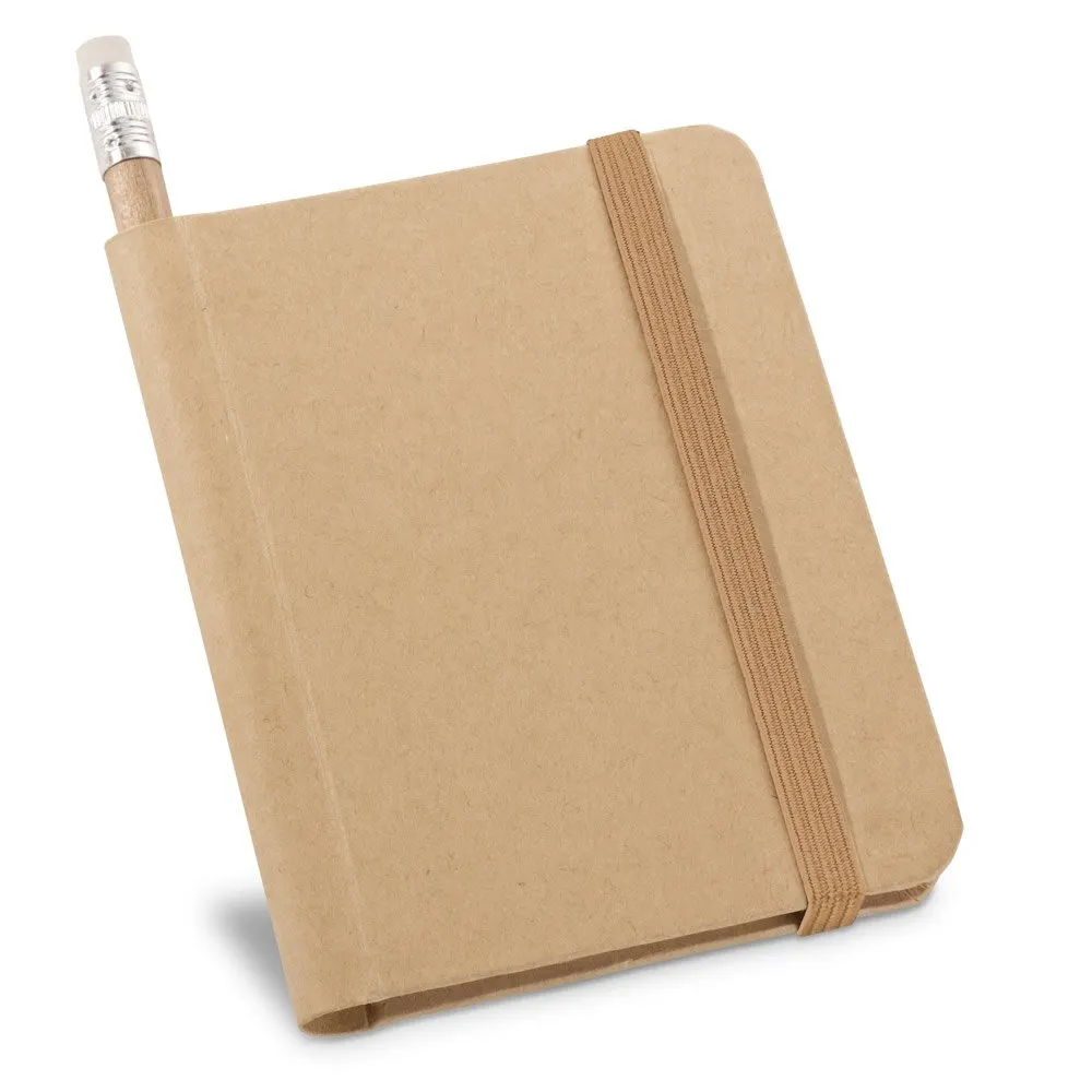 Caderno A7 em cartão com páginas lisas