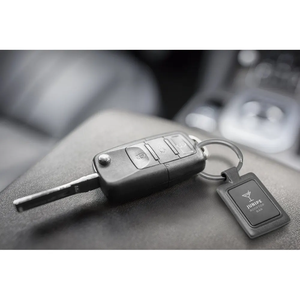 Chaveiro em metal com encaixe para doming