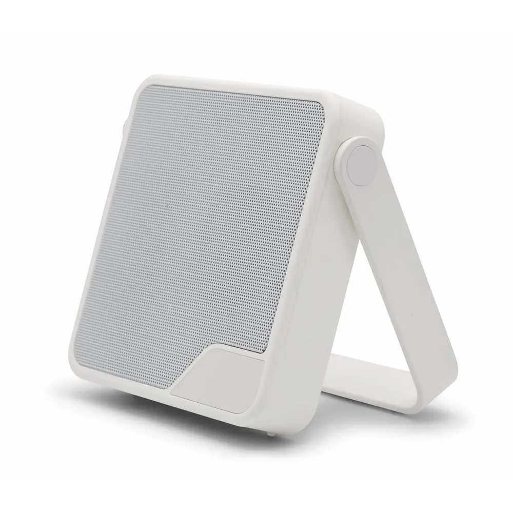 Coluna portátil em ABS 100% reciclado com proteção à prova d’água IPX7