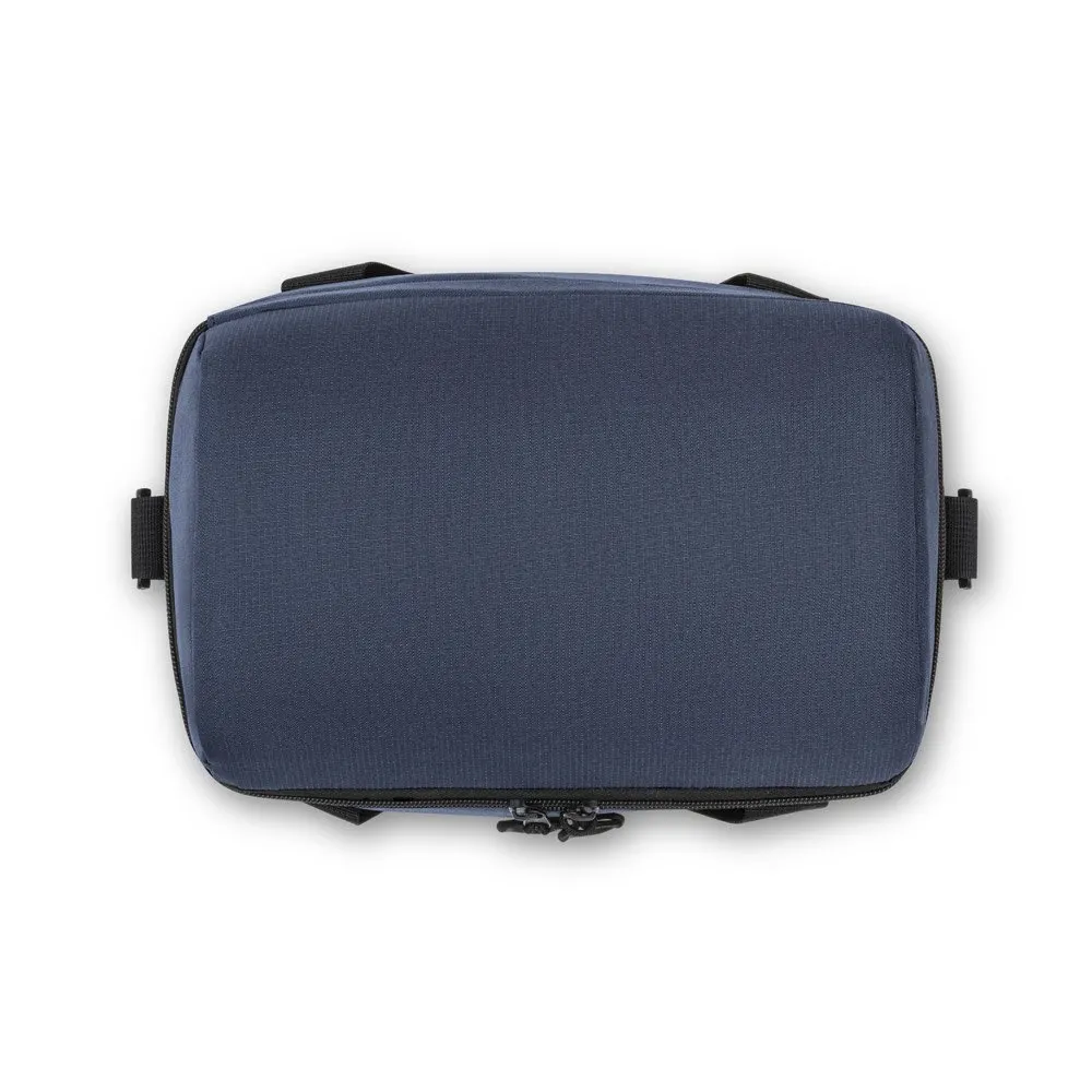 Cooler. Bolsa térmica almofadada 600D ripstop em poliéster reciclado com interior forrado em PEVA 11 L