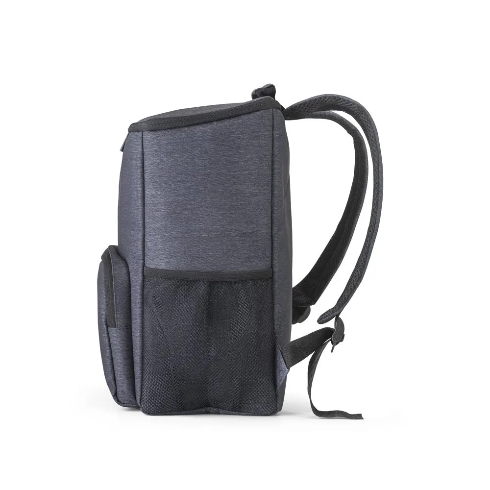 Cooler. Mochila com isolamento térmico em Nylon 2Tone com interior forrado em PEVA 14 L