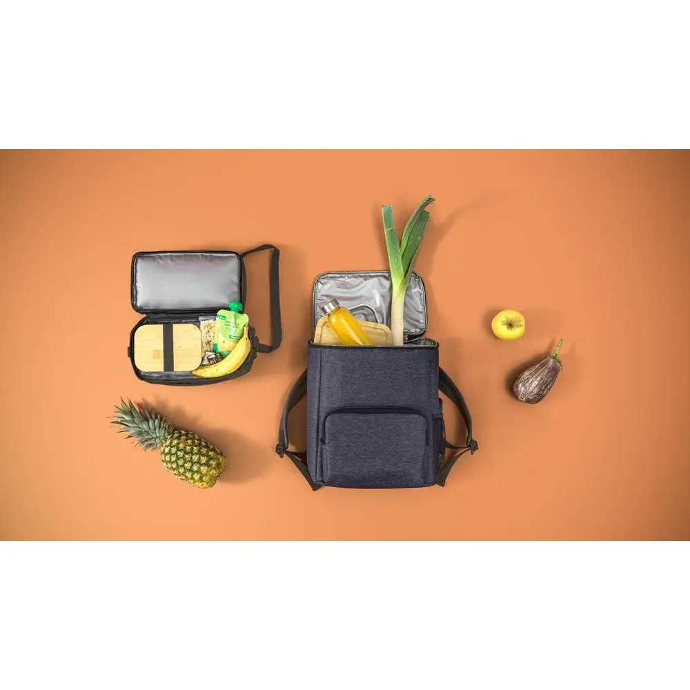 Cooler. Mochila com isolamento térmico em Nylon 2Tone com interior forrado em PEVA 14 L