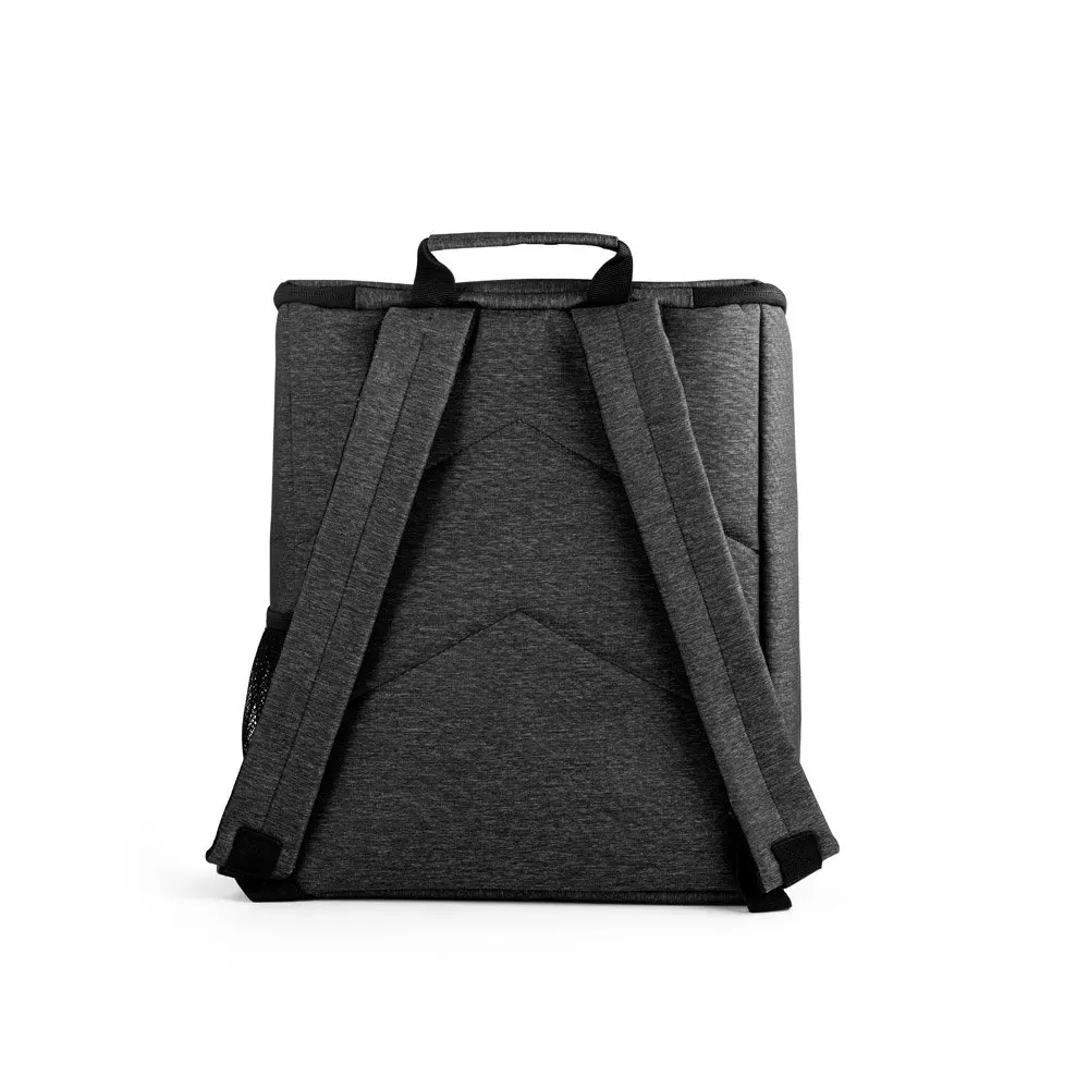 Cooler. Mochila com isolamento térmico em Nylon 2Tone com interior forrado em PEVA 14 L