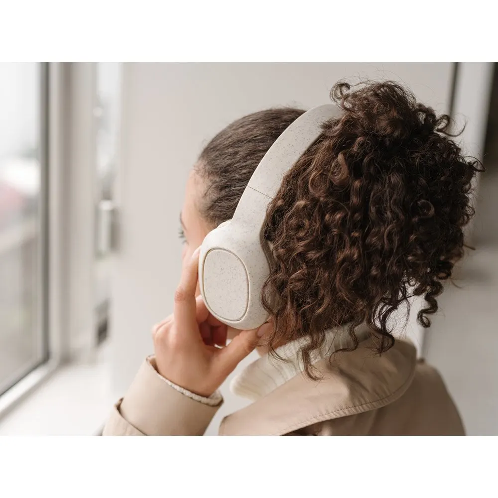 Fones de ouvido wireless dobráveis em fibra de palha de trigo e ABS com autonomia de 13h