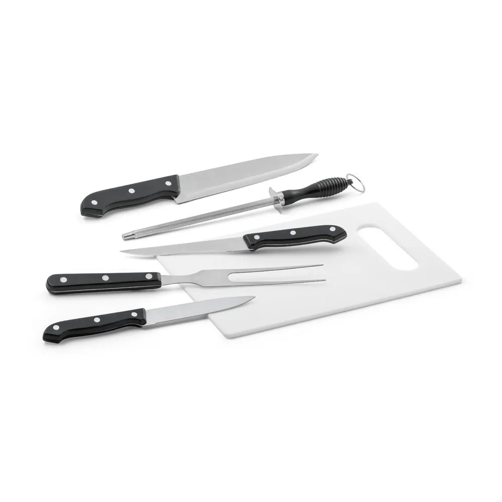 Kit churrasco em estojo de nylon 210D com tábua em PP e 5 utensílios em aço inox e PP