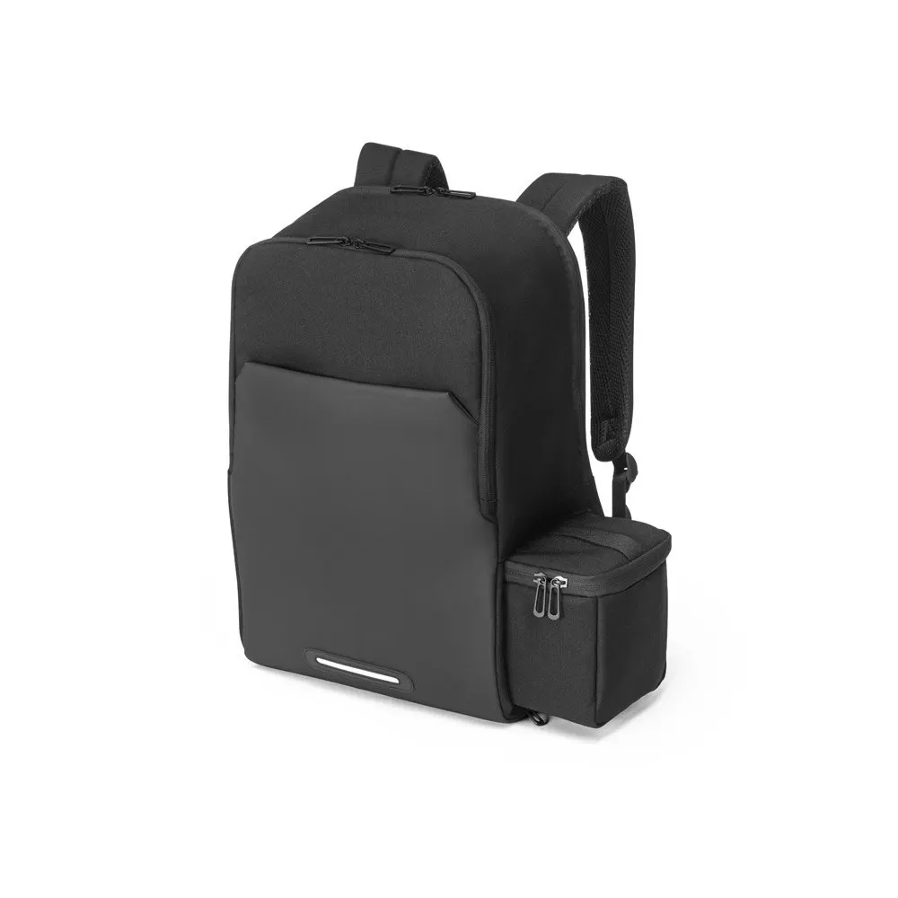 Mochila (20 L) 2 em 1 com bolsa térmica (4’5L) inclusa que permite a sua utilização em conjunto ou separado