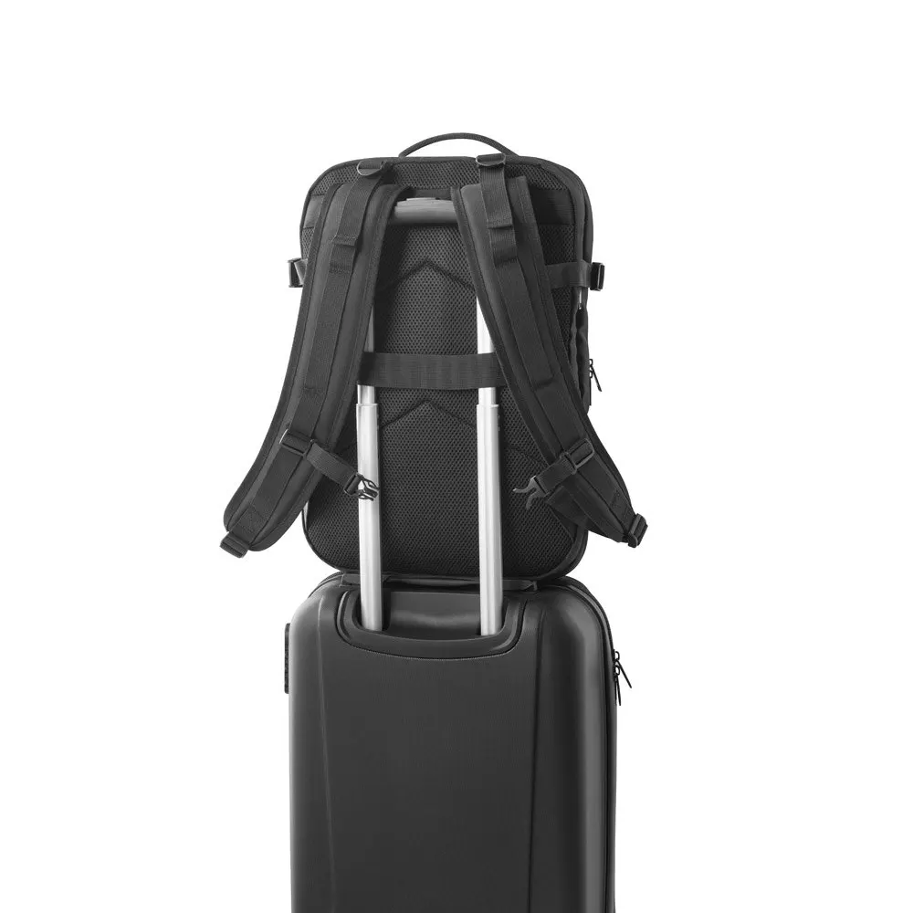 Mochila de viagem em poliéster reciclado 600D de alta densidade, com bolso para notebook 17’3″ e placa para gravação 29 L