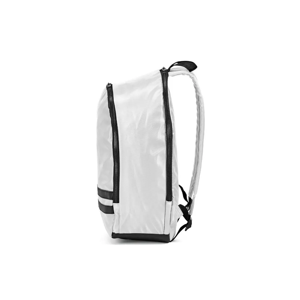 Mochila em poliéster reciclado 290T 3 sarja com compartimento para notebook 15″ 18 L