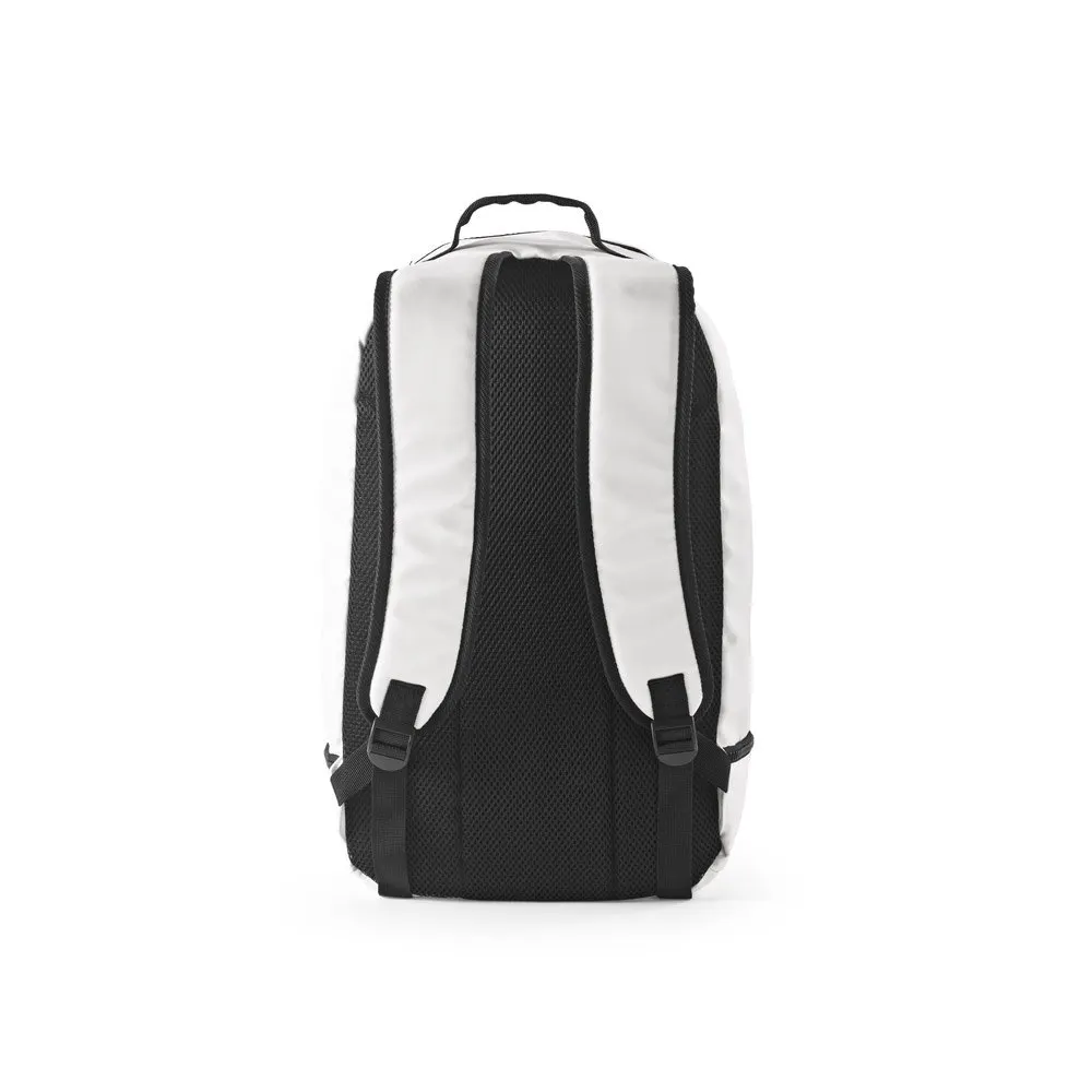Mochila em poliéster reciclado 290T e sarja com compartimento para sapatos 25 L