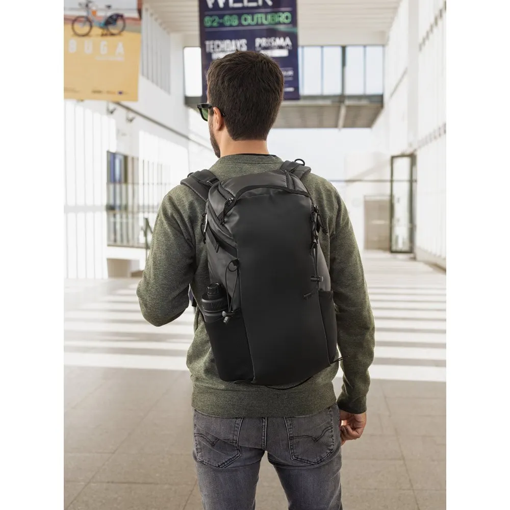 Mochila Hiking com revestimento à prova de água em 600D poliéster reciclado e 210D poliéster reciclado 14″ 18 L