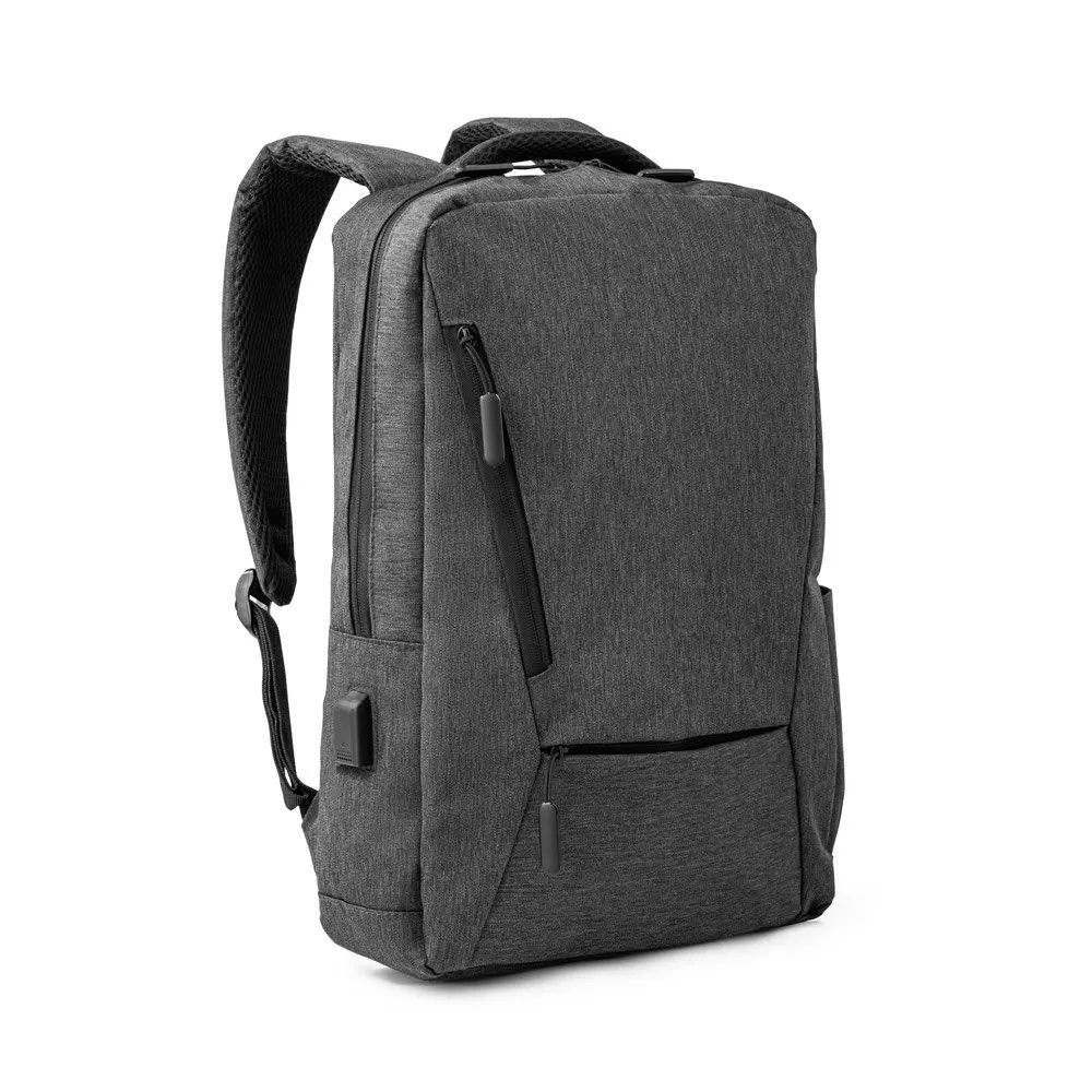 Mochila para notebook 15’6″ em 900D