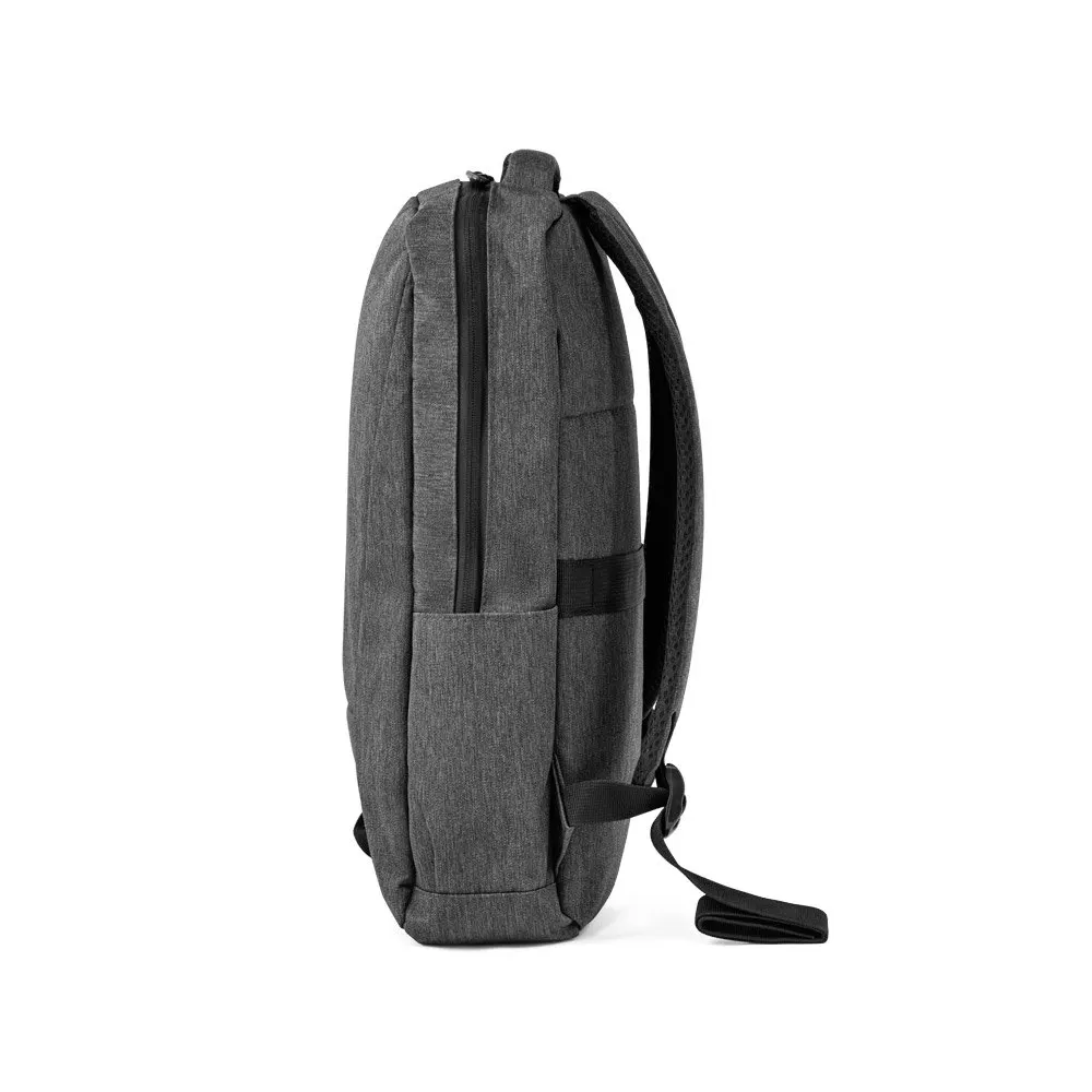 Mochila para notebook 15’6″ em 900D