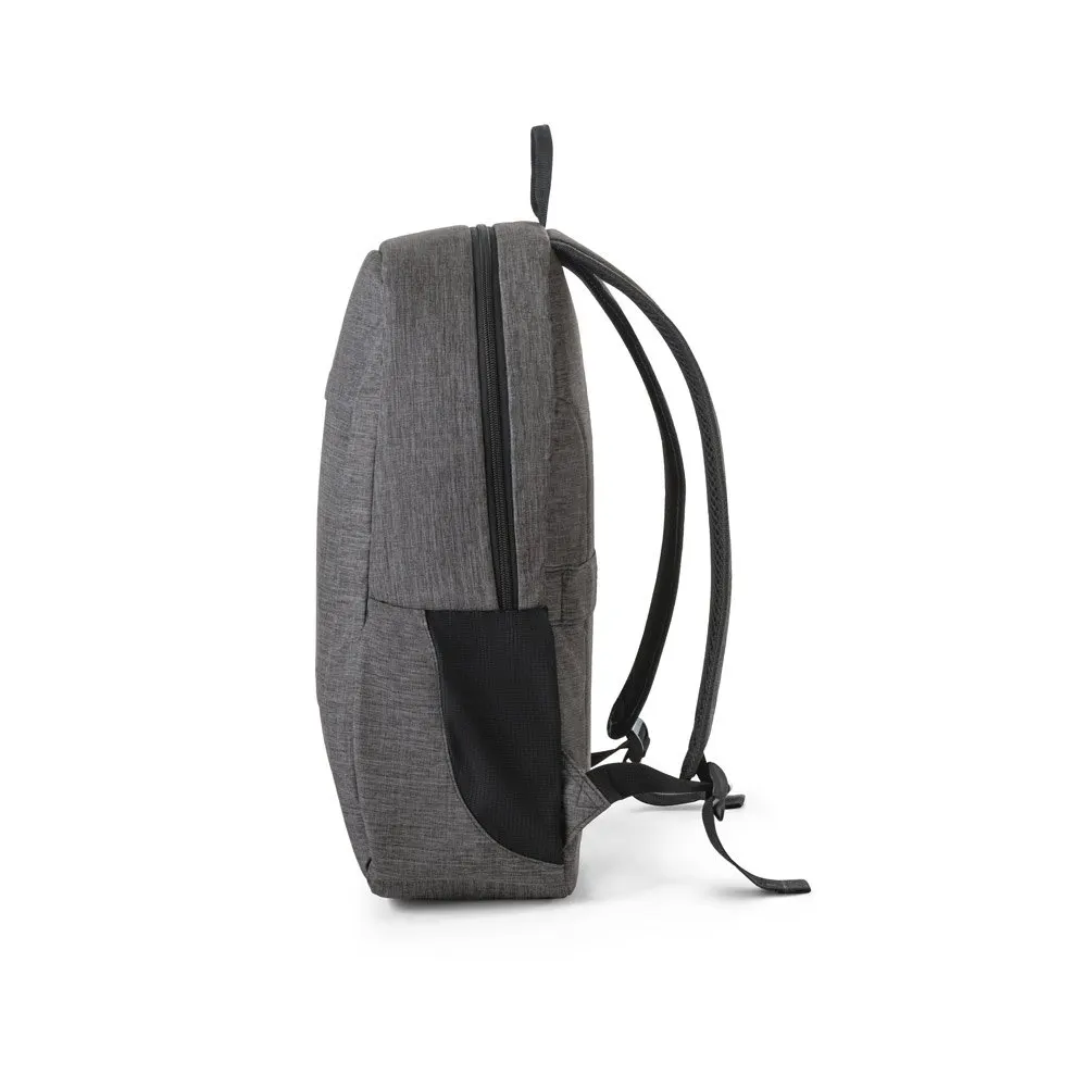 Mochila para notebook 15’6″ em poliéster reciclado 300D 18 L