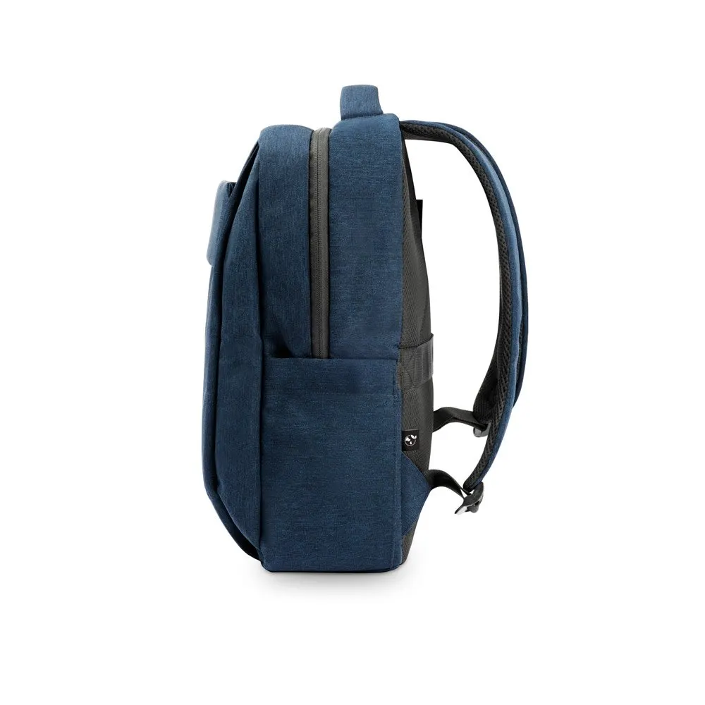 Mochila, totalmente almofadada, para notebook 15.6″ em poliéster reciclado 300D de alta densidade 18 L
